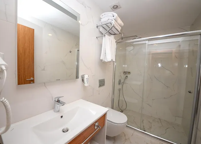 Kasmahal Szálloda 2*